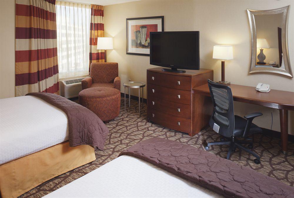 Doubletree By Hilton Johnson City Exteriér fotografie