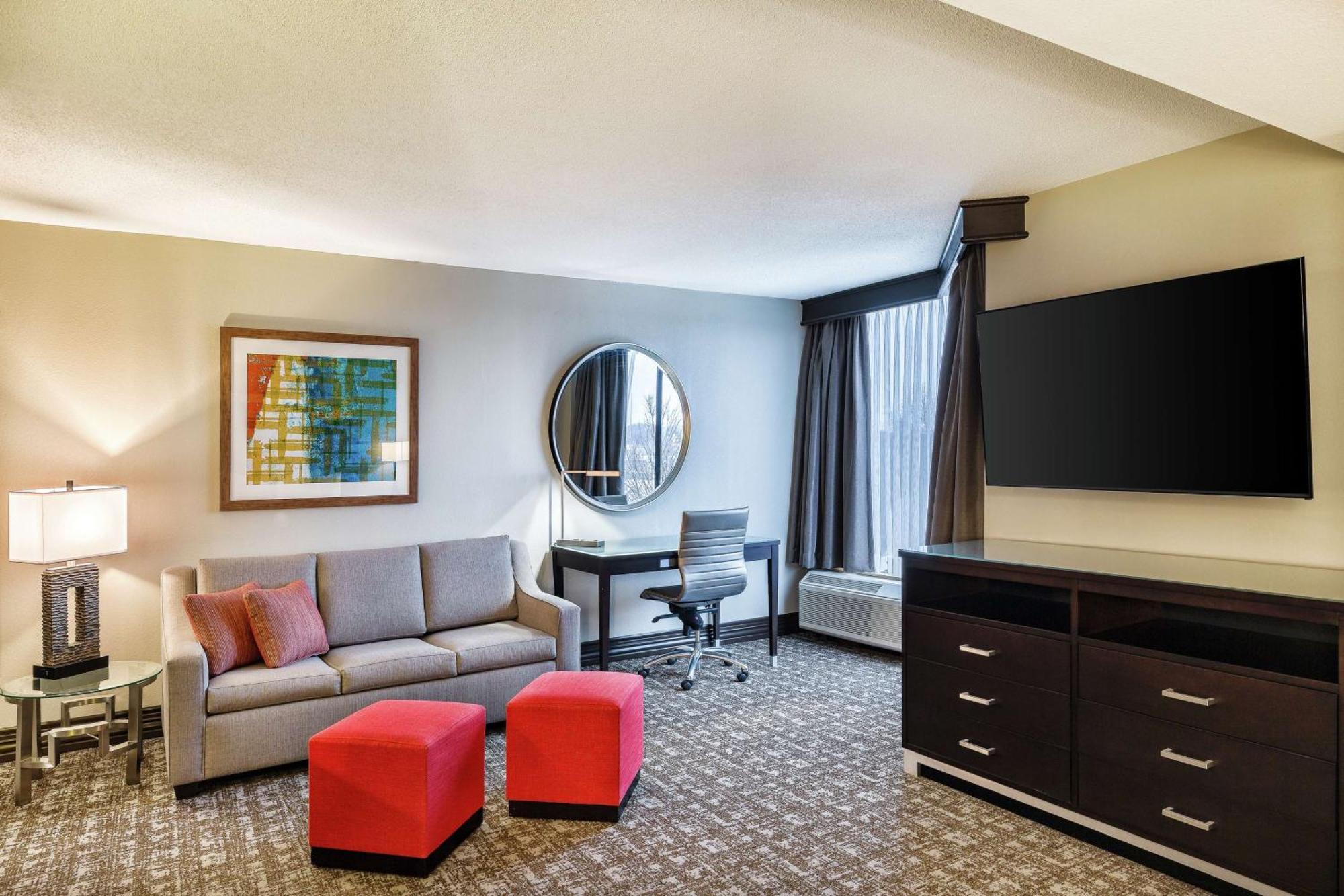 Doubletree By Hilton Johnson City Exteriér fotografie