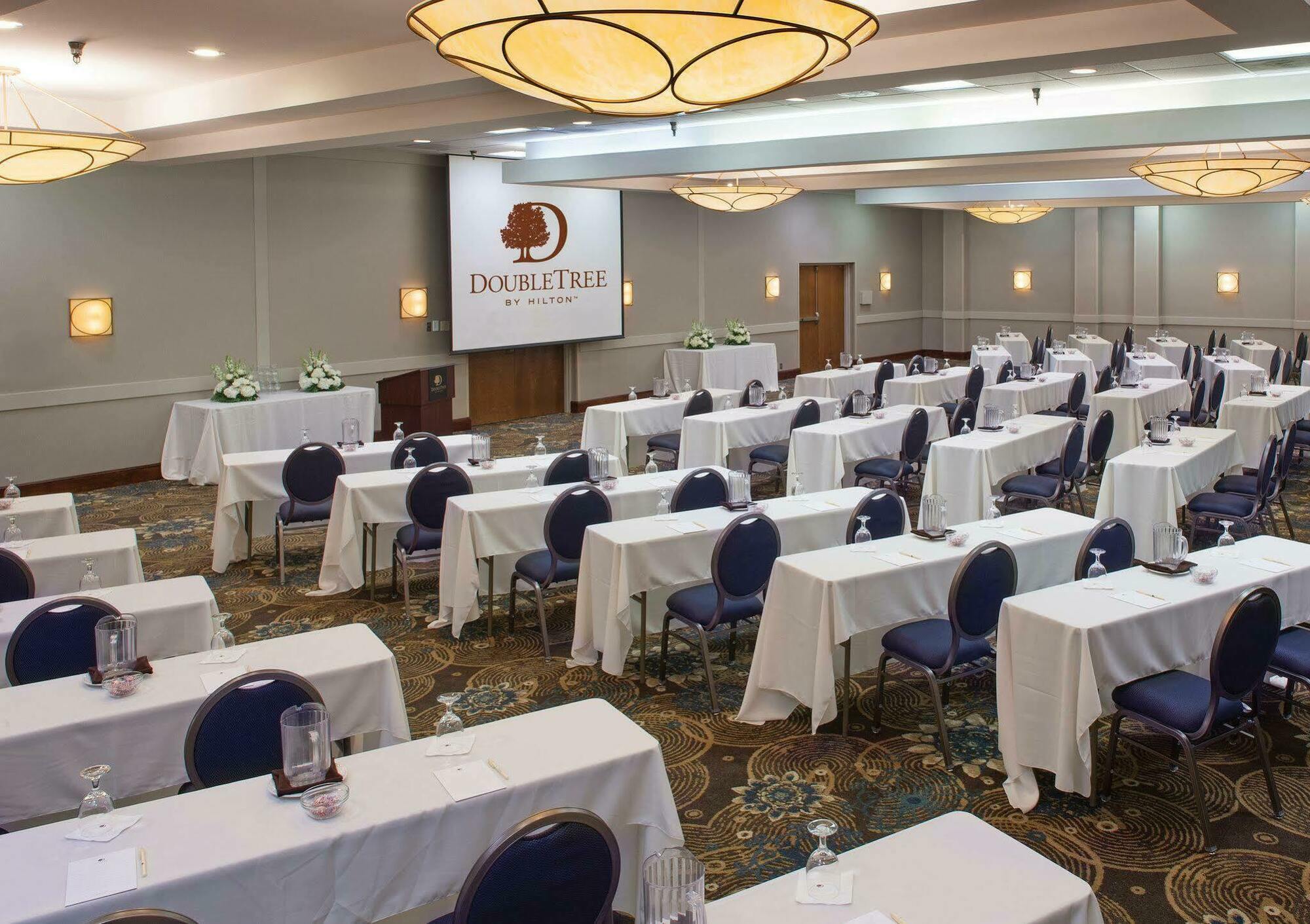 Doubletree By Hilton Johnson City Exteriér fotografie